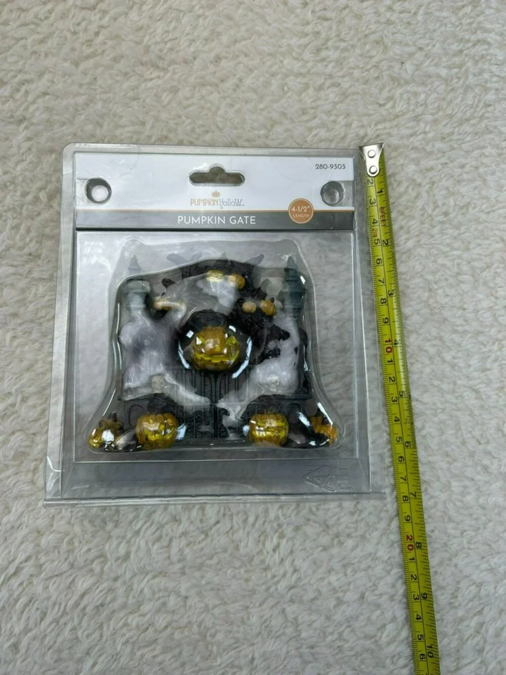 Pumpkin Hollow Pumpkin Gate Decorative Accessory Black/Orange 4.5